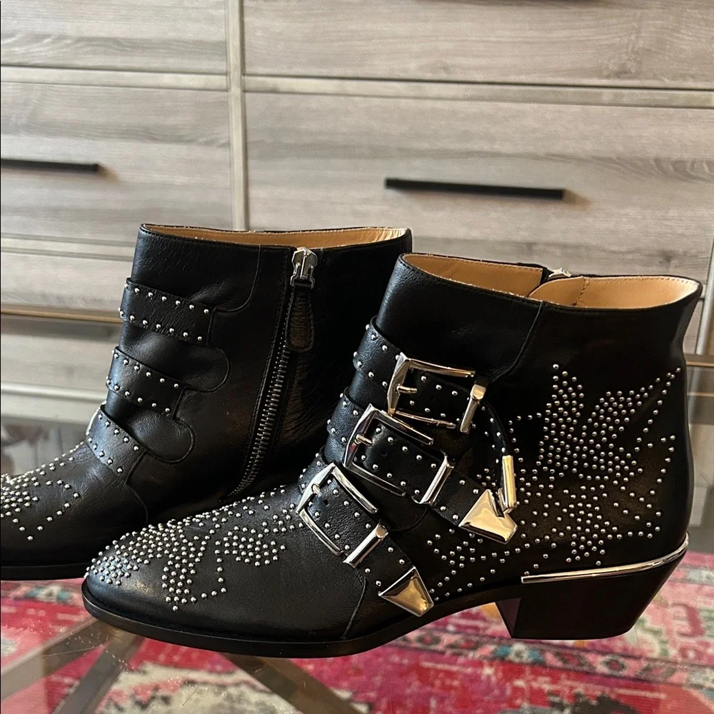 Chloé “Susan” Black Ankle Boots - Picture 4 of 10